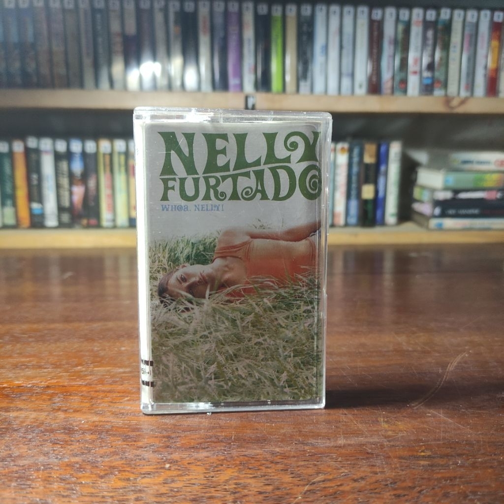 Kaset Pita Nelly Furtado Whoa Nelly
