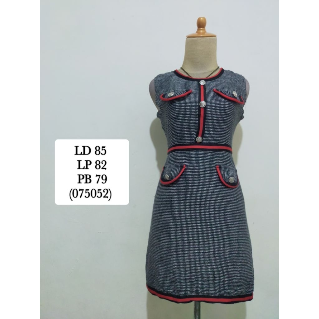 Mini Dress Korea Motif Gucci Lis Merah Kancing