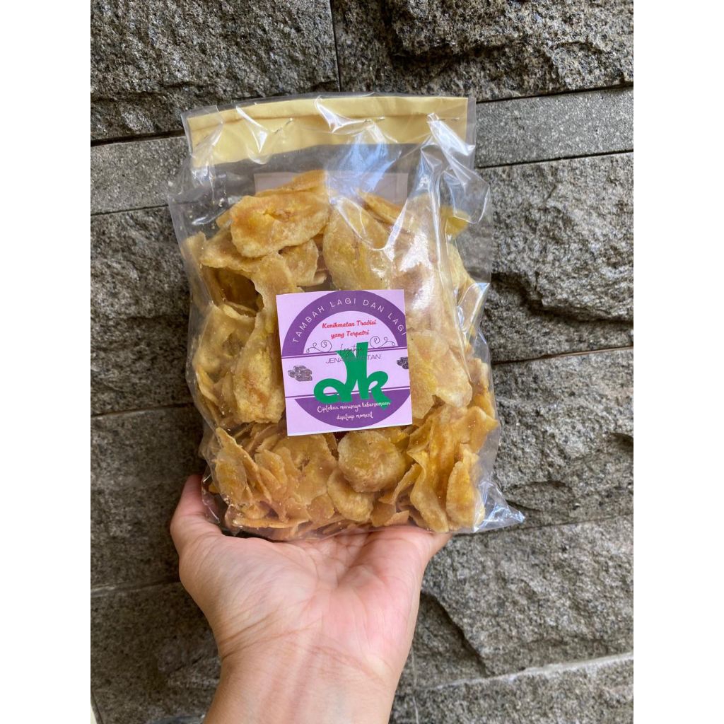 

Sriping kripik pisang gurih renyah asin by jenang dk