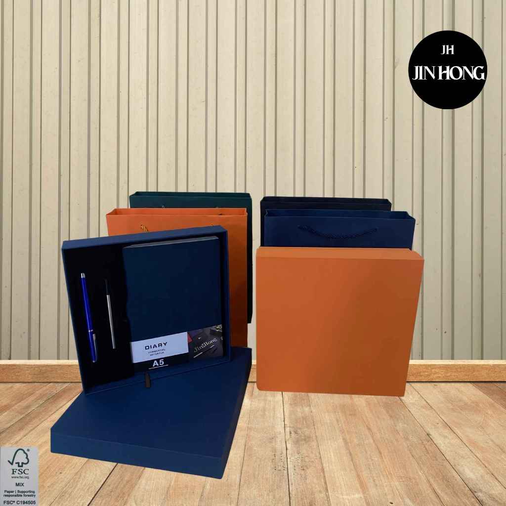 

uku Agenda Buku Jurnal Catatan A5 Diary Gift Set Premium 2in1 Bonus Totebag dan Pen LH018
