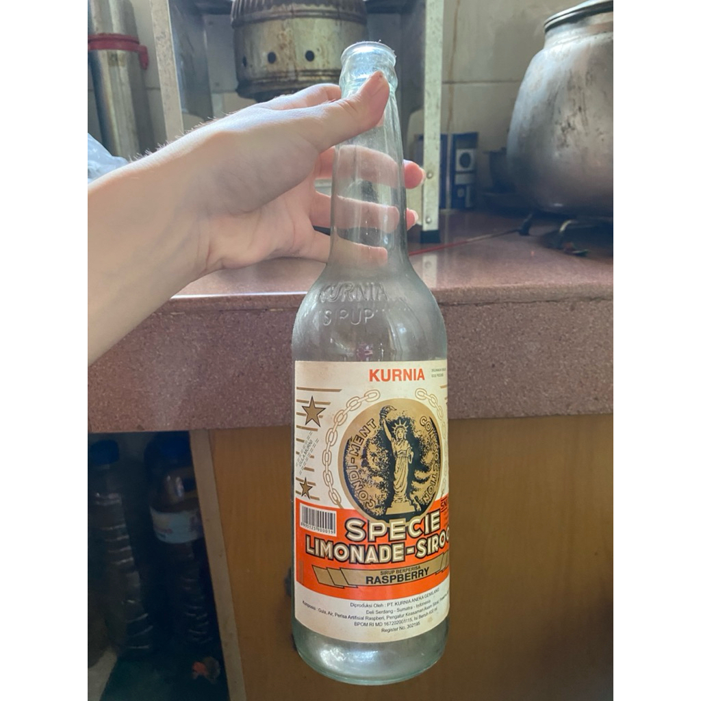 

Botol bekas syrup kurnia Botol bekas sirup kurnia bersih Botol kaca Botol ex syrup