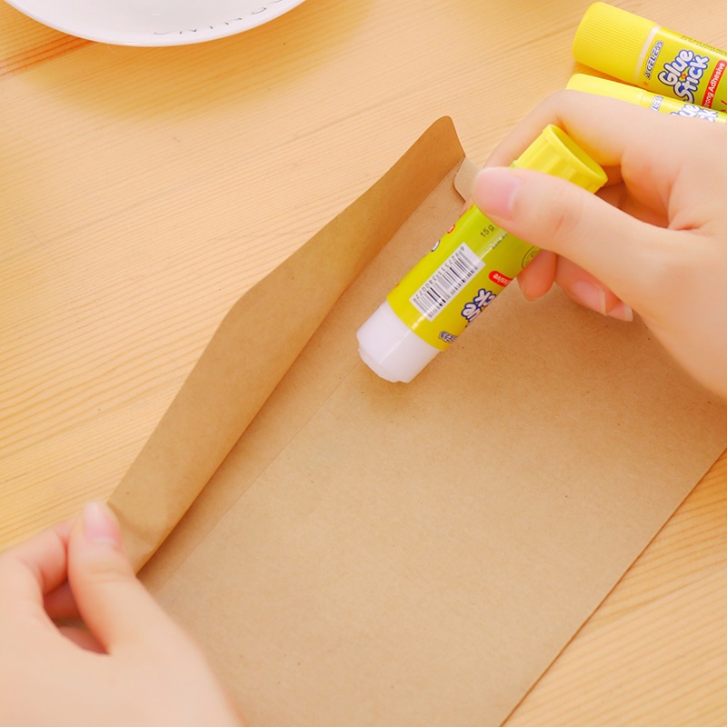 

Glue Stick Kenko isi 8gram Strong Adhesive Lem Stick Serbaguna Lem Perekat Kertas