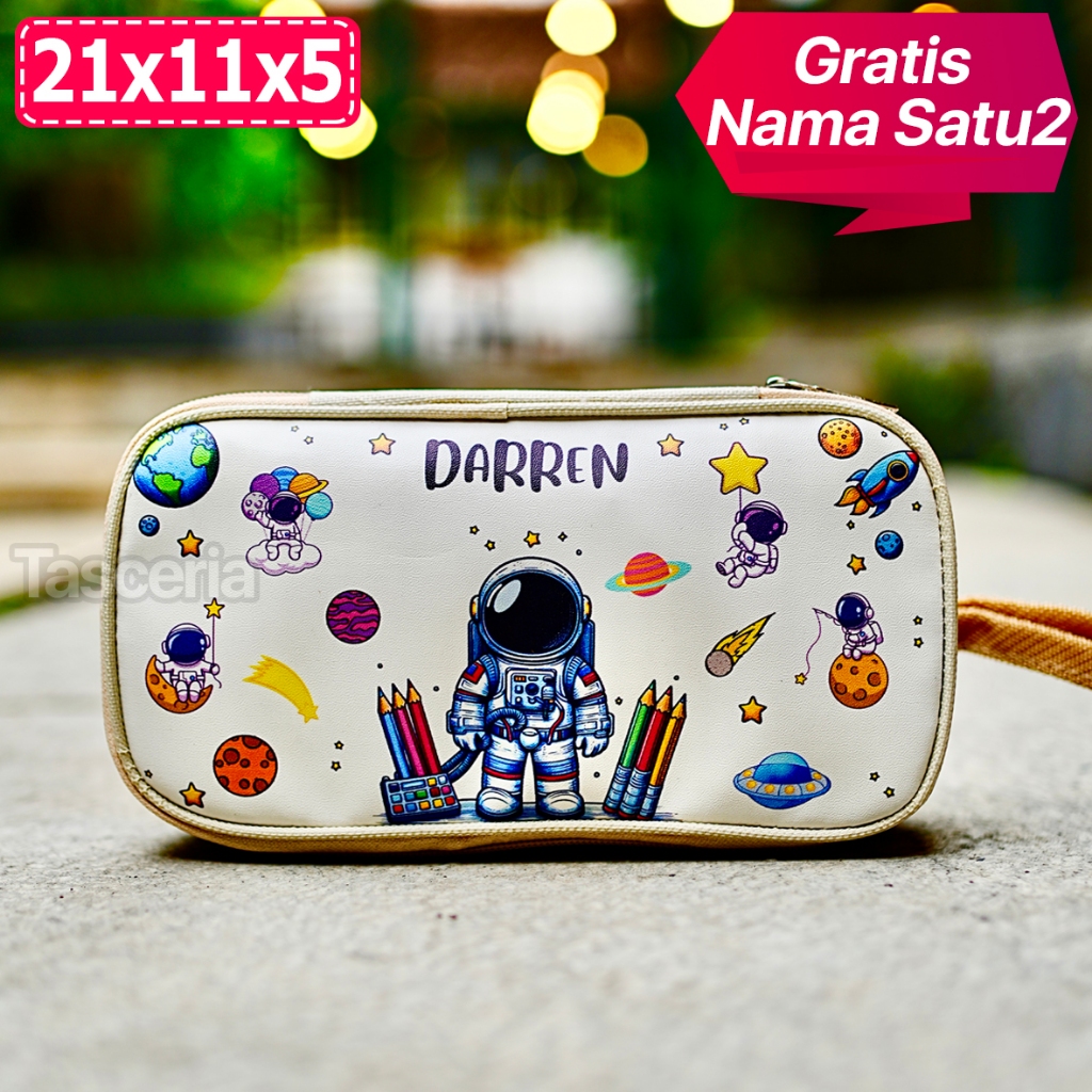 

Pensil Case Custom Astronot Lucu / Pouch Skincare Custom / kotak pensil anak custom / Pencil Case Anak Custom / Kotak Pensil Souvenir