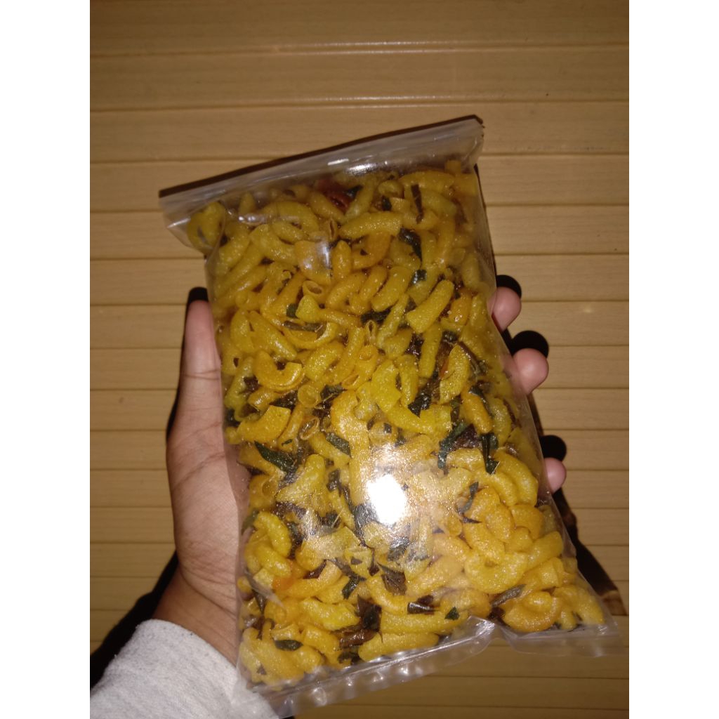 

Makaroni cikruh daun jeruk asin gurih viral jajan viral makaroni viral