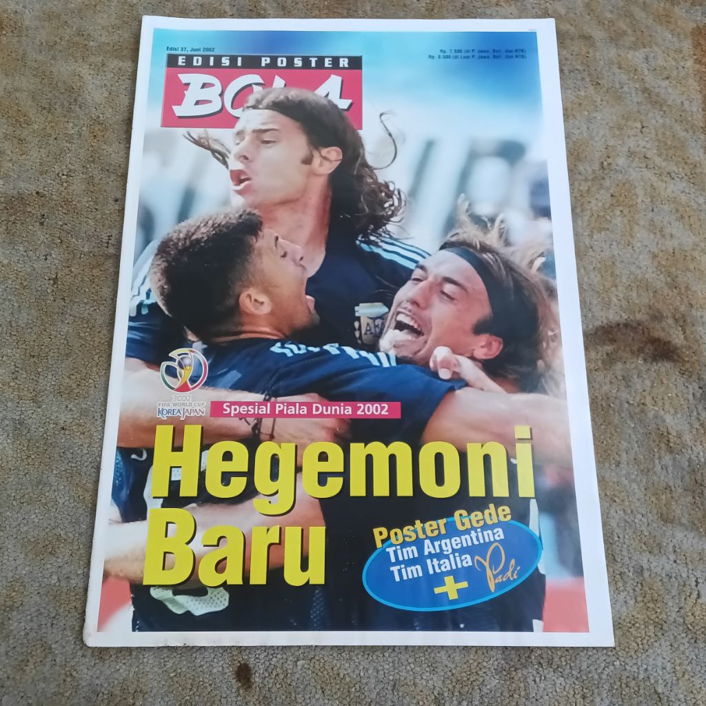 Majalah Tabloid Bola Edisi Poster BEP 37 Juni 2002 Hegemoni Baru