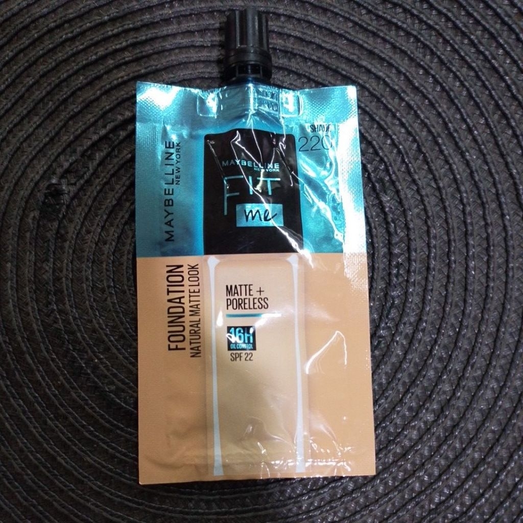 Maybelline fit me foundation spf 22 Sachet