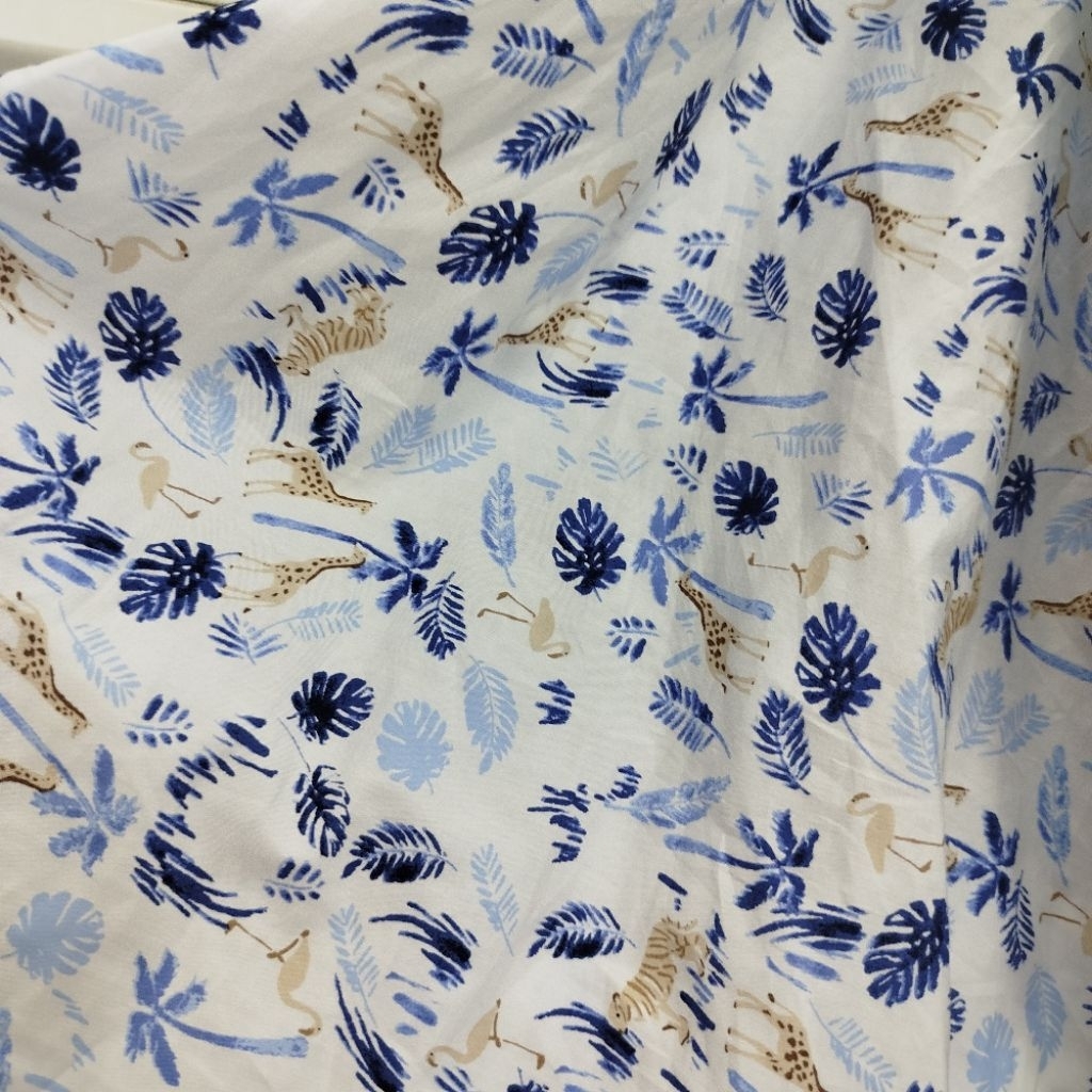 Kain Katun Poplin Floral Pantai Premium – Cocok untuk Gamis, Dress,Kemeja & Baju Anak - Kain Katun P