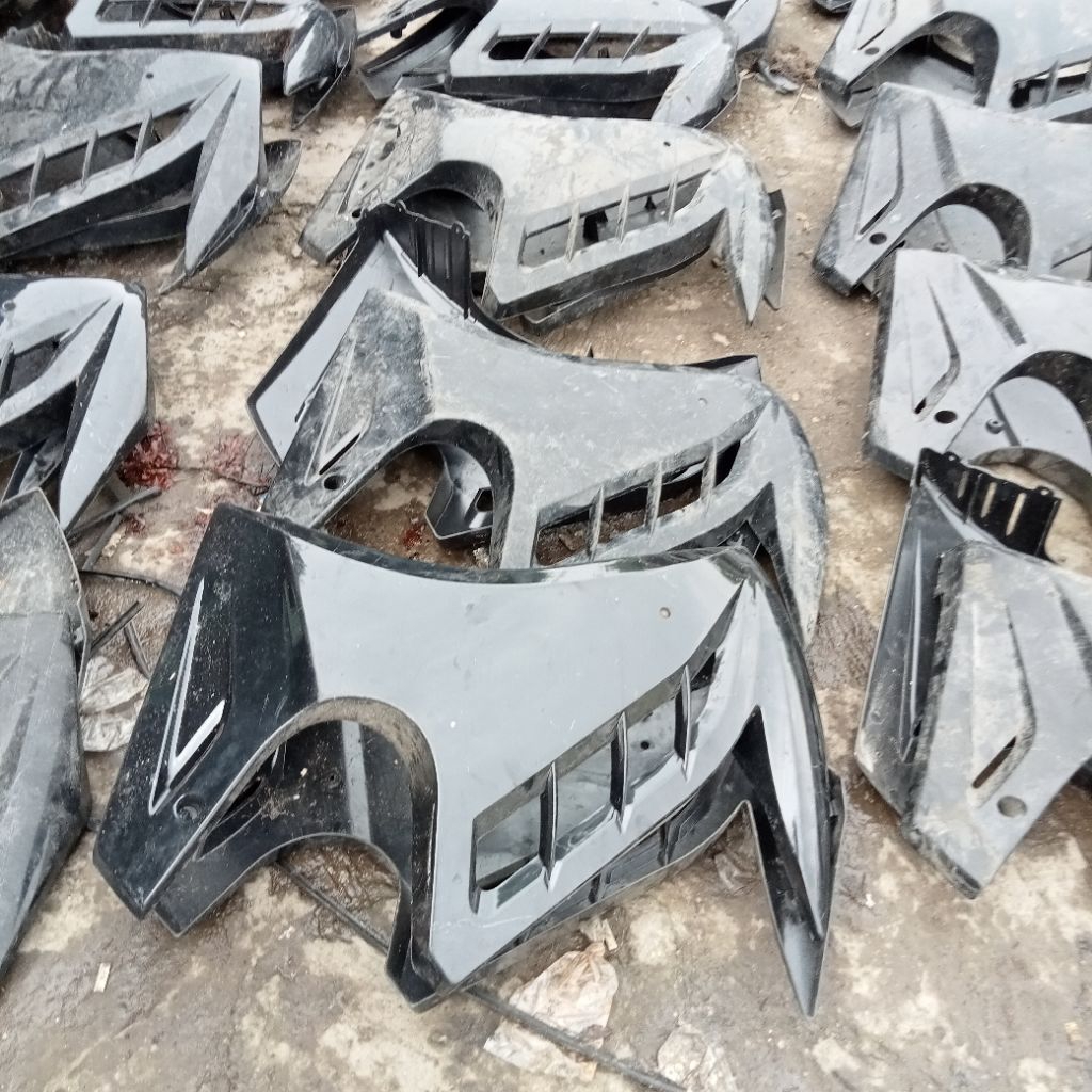 COVER SAYAP / FERING TENGKI YAMAHA VIXION NEW / VIXION KS TAHUN 2014 / 2015