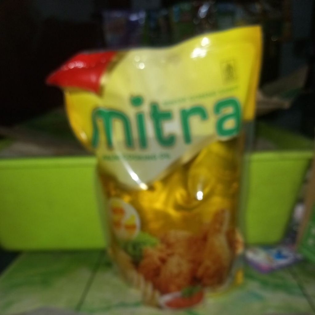 

MINYAK GORENG MITRA 2LT