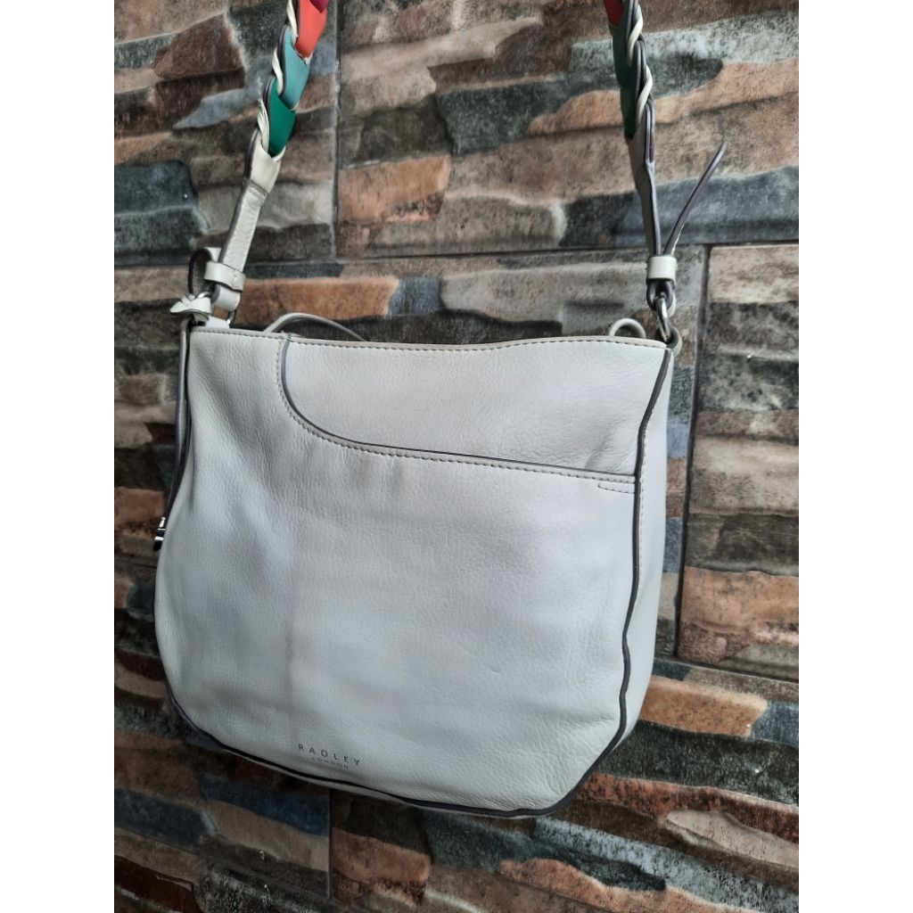 RADLEY Slingbag Putih - TAS PRELOVED