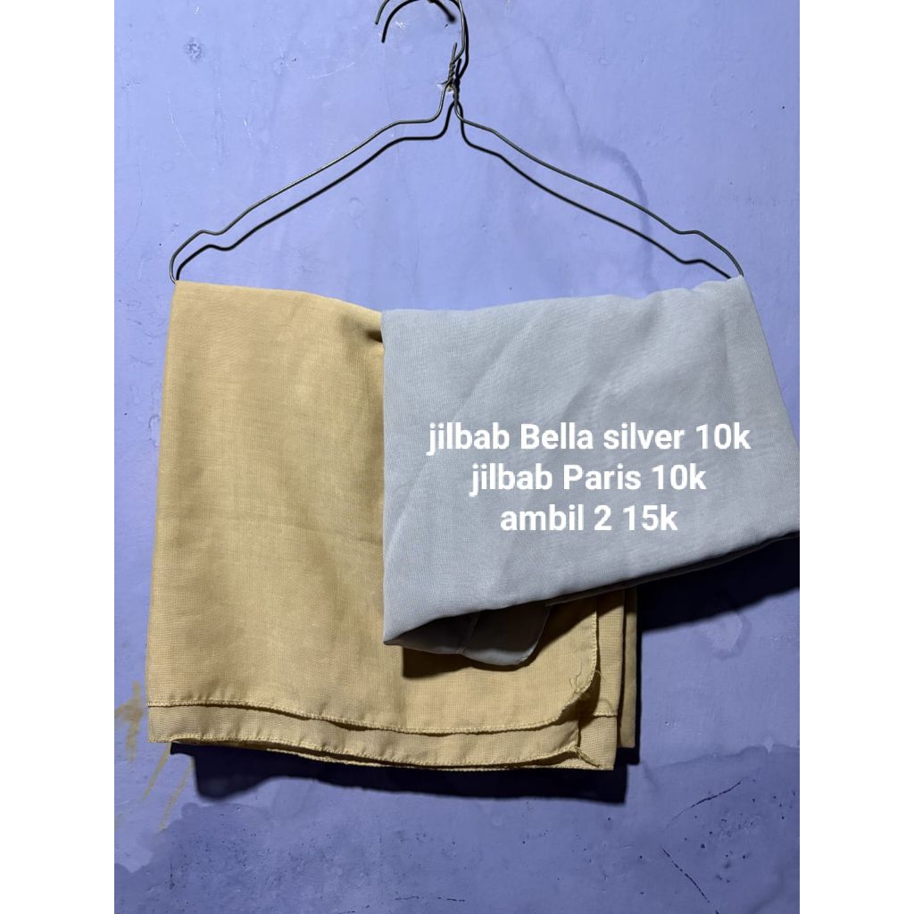 preloved jilbab isi 2 Paris& Bella warna coksu & silver