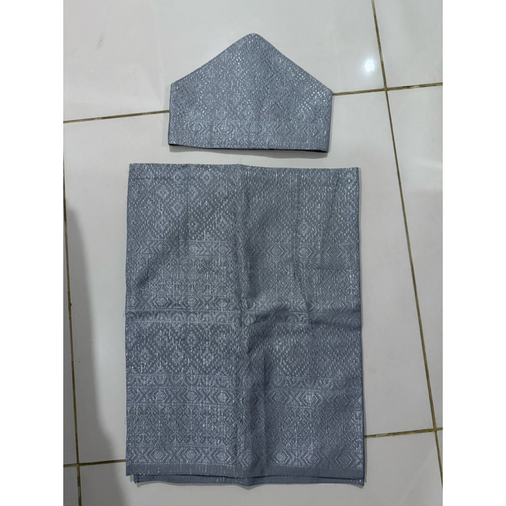 Songket Pash - Songket Lepus dan Topi Tanjak Pria Khas minang atau padang