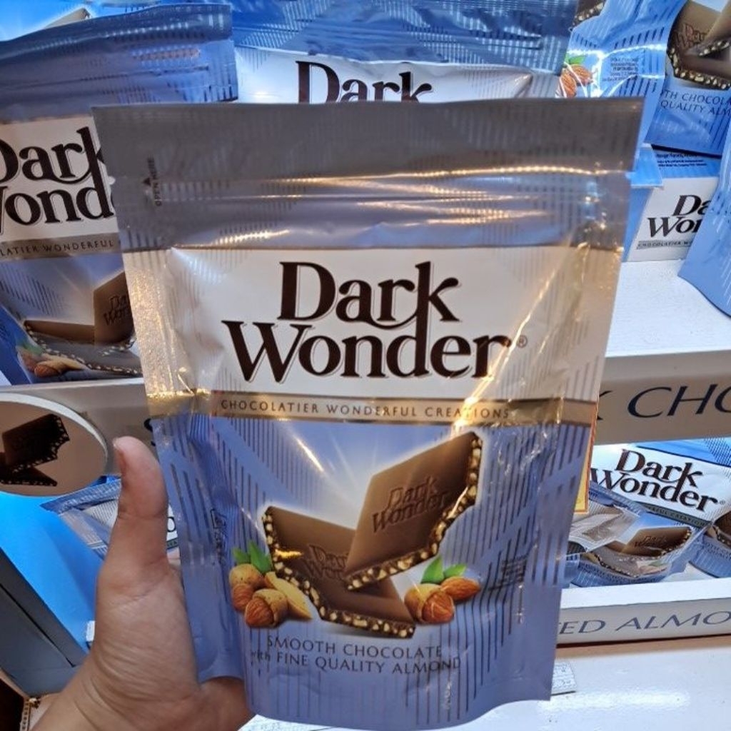 

Dark Wonder Chocolate Almond Pouch 140gr