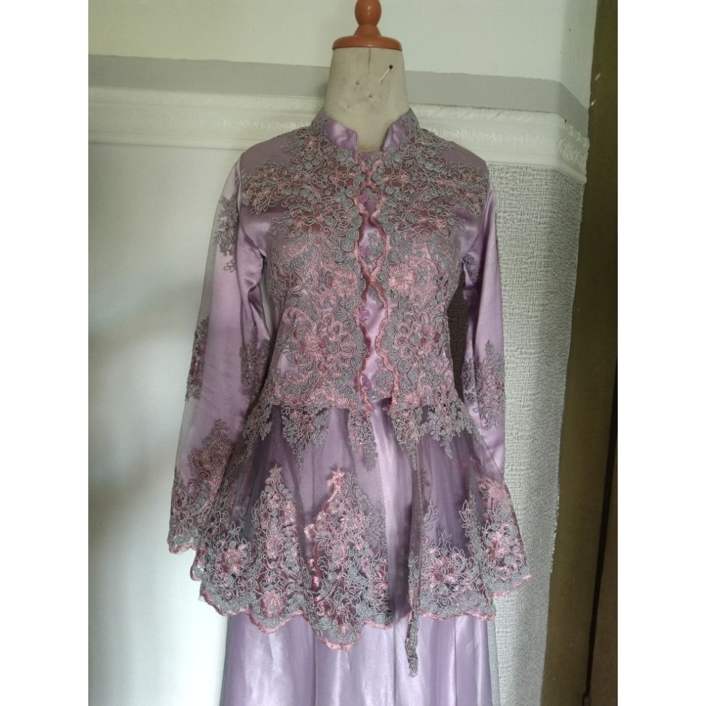 kebaya preloved rok