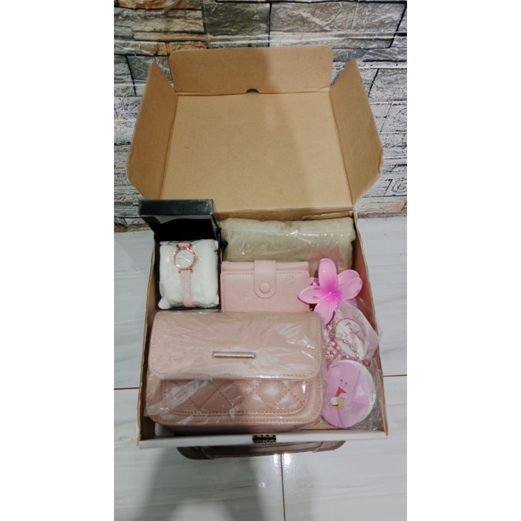 

hampers