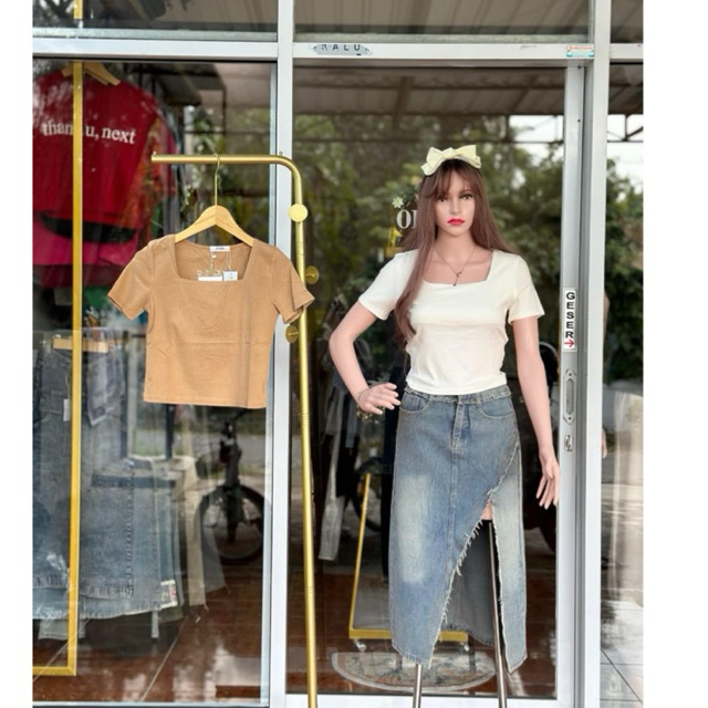 SYFBELL CROP IMP - Top wanita Crop Square import BKK