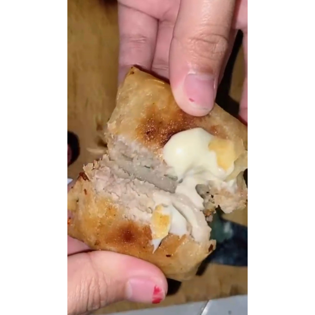 

DIMSAM GORENG ISI AYAM KEJU LUMER