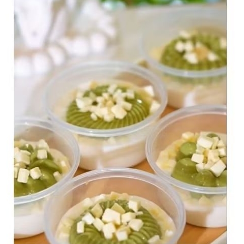 

puding macha berendam (isi 1)
