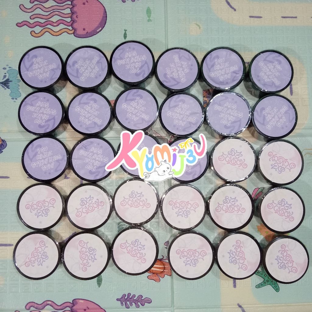 

Ready Stock Stray Kids SKZ 5'CLOCK O'CLOCK Boxtape A B
