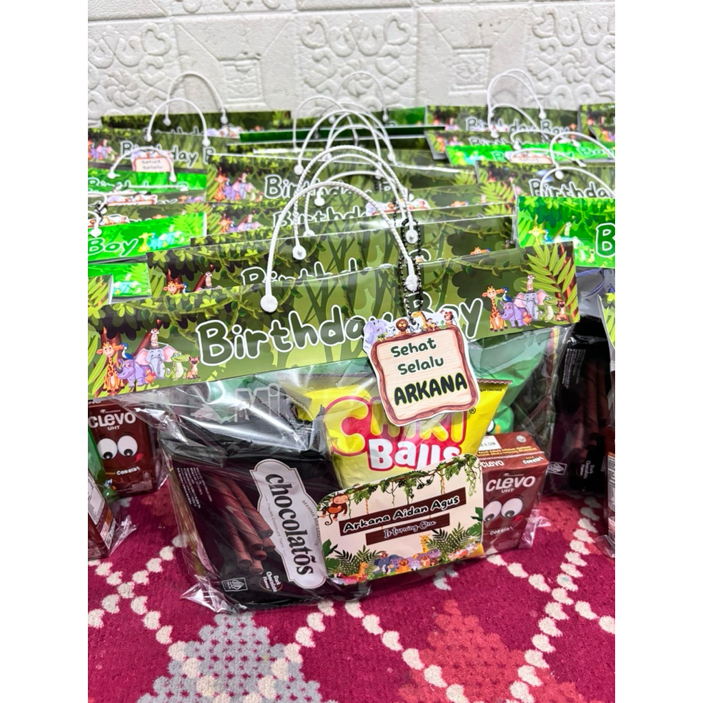 

snack ultah/ tas tenteng ulang tahun/ souvenir ulang tahun/ snack ulang tahun