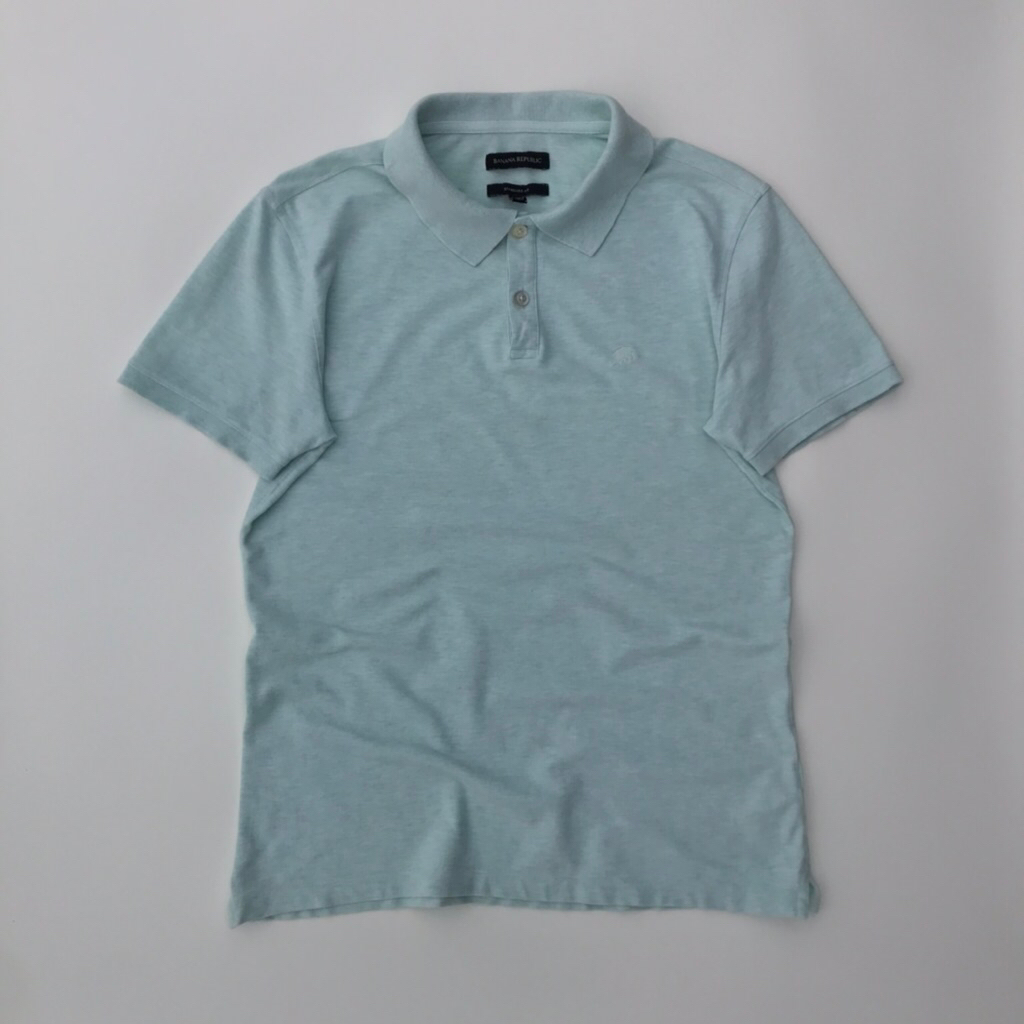 polo shirt banana republic size M / kaos kerah second