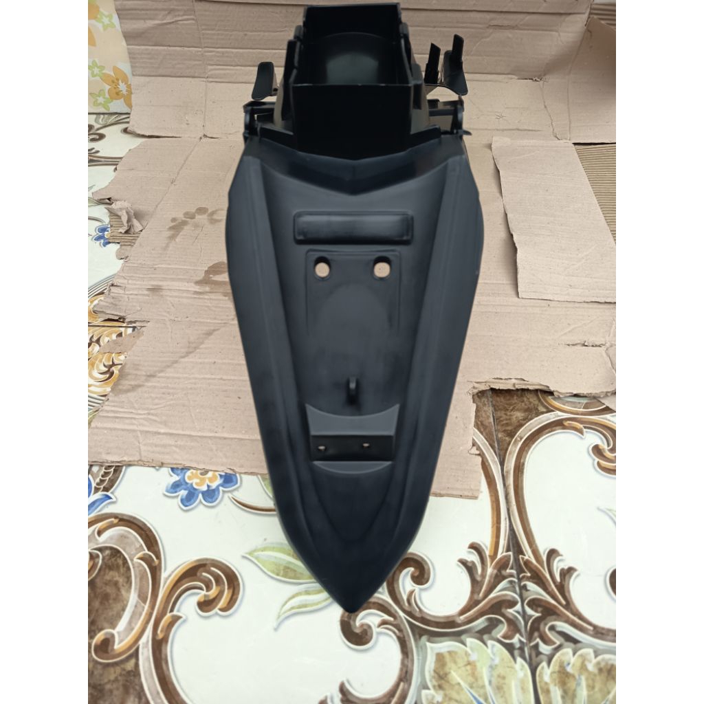 spakbor belakang tiger revo/slebor belakang tiger revo/spakbor belakang tirev