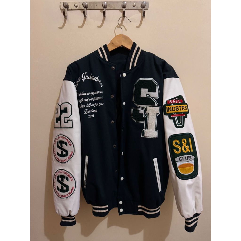 PRELOVED JAKET VARSITY CELTIC SAFEINDUSTRIES - GREEN