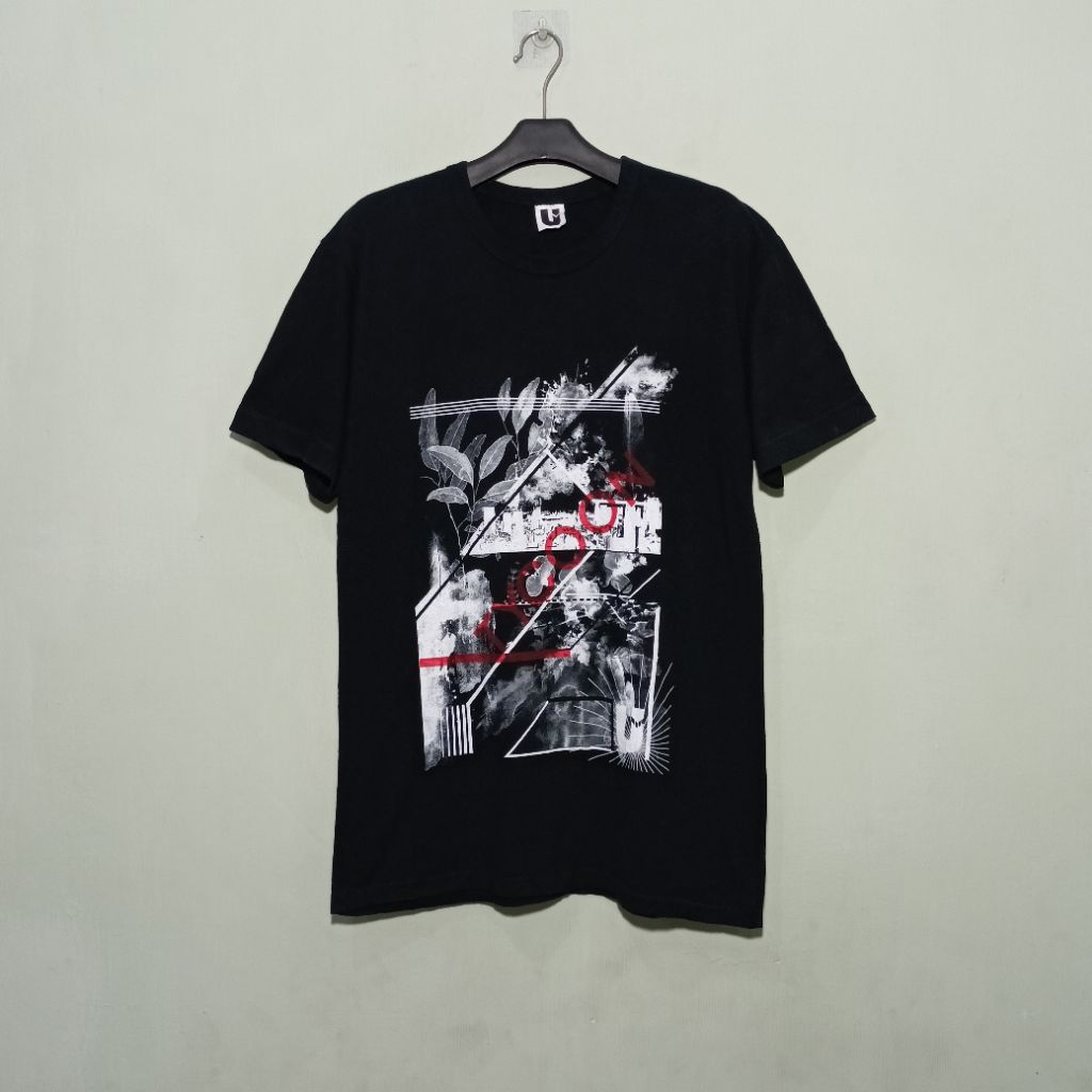UVERWORLD Tycoon Tour T-shirt