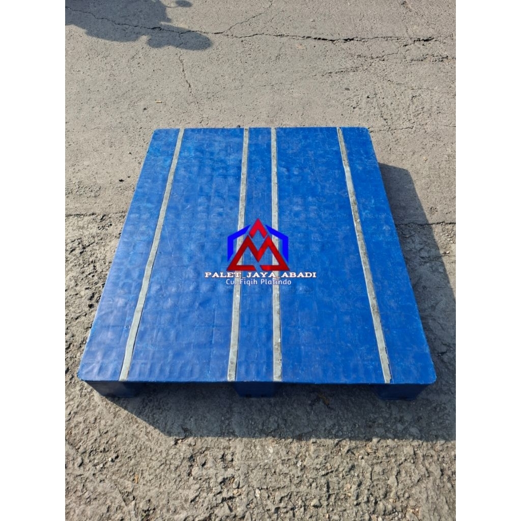 

Palet plastik bekas berkualitas, Tipe M Flat Uk 120x100x16cm