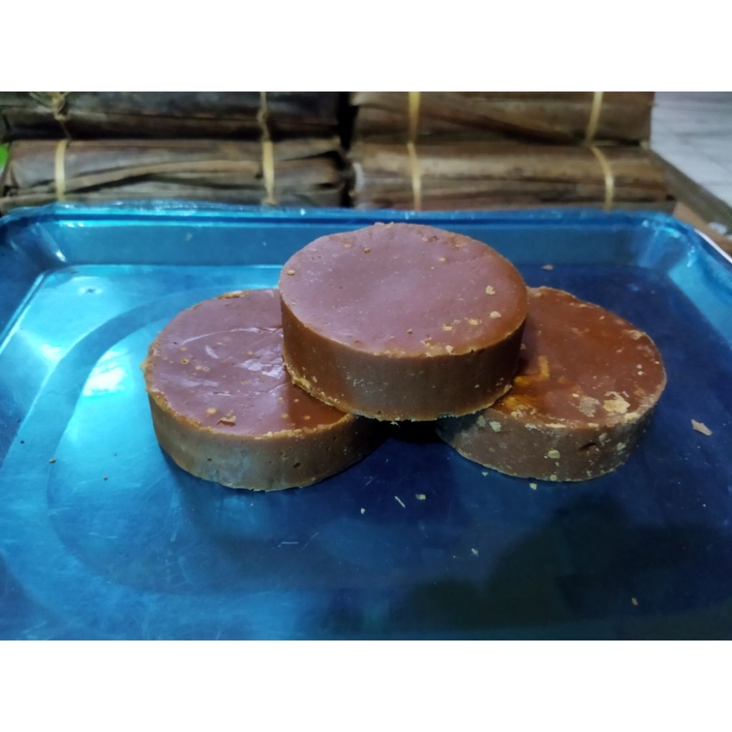 

GULA KAWUNG / AREN ASLI TANPA CAMPURAN ( Berat 1250gr )