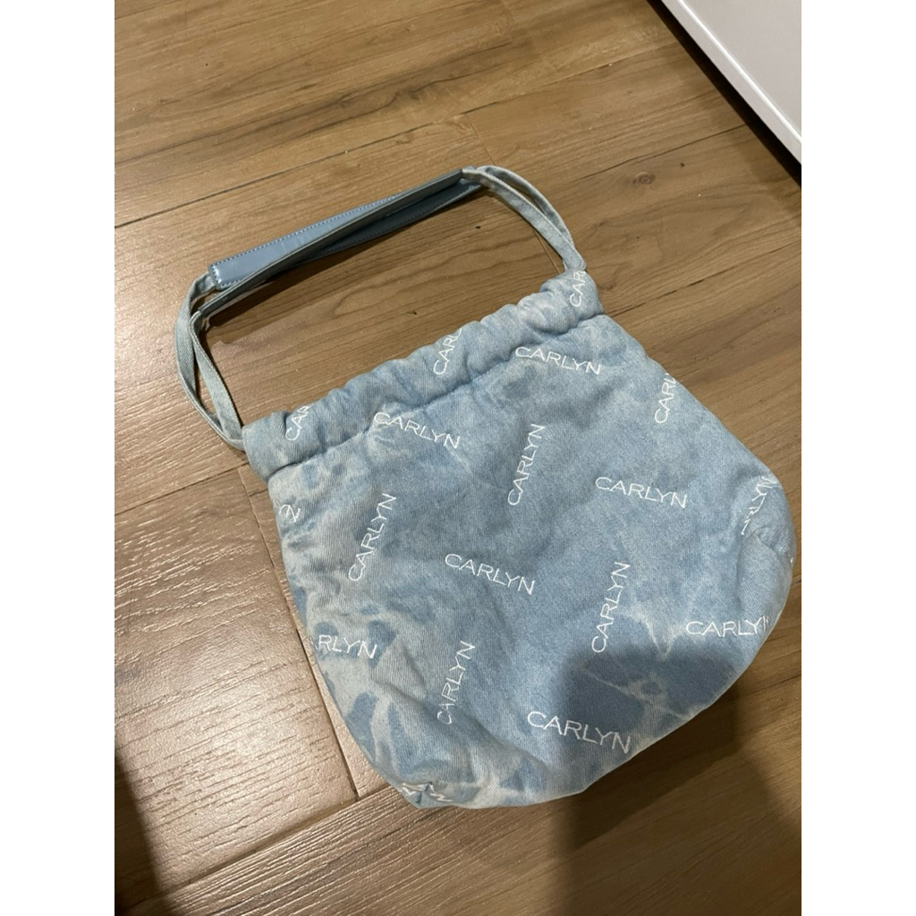 Carlyn bag