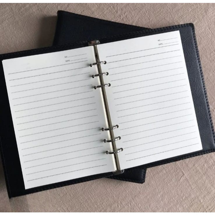 

Binder Polos Eksklusif - A5 6 Ring Agenda A5 Polos 6 Ring Binder A5 Polos Eksklusif Binder - Material Berkualitas - ( KODE 25 - 15)