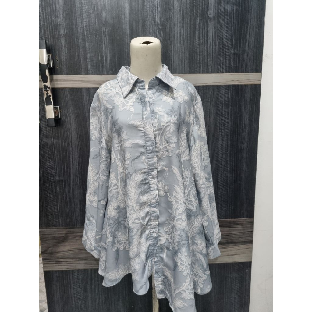 WEARING KLAMBY WK BLOUSE KEMEJA SATIN