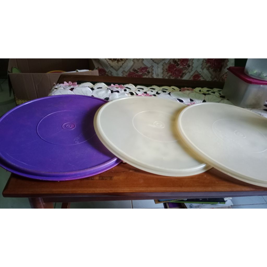 Tutup bulat besar tupperware,minus sedikit, tutup Fix n Mix, second, satuan