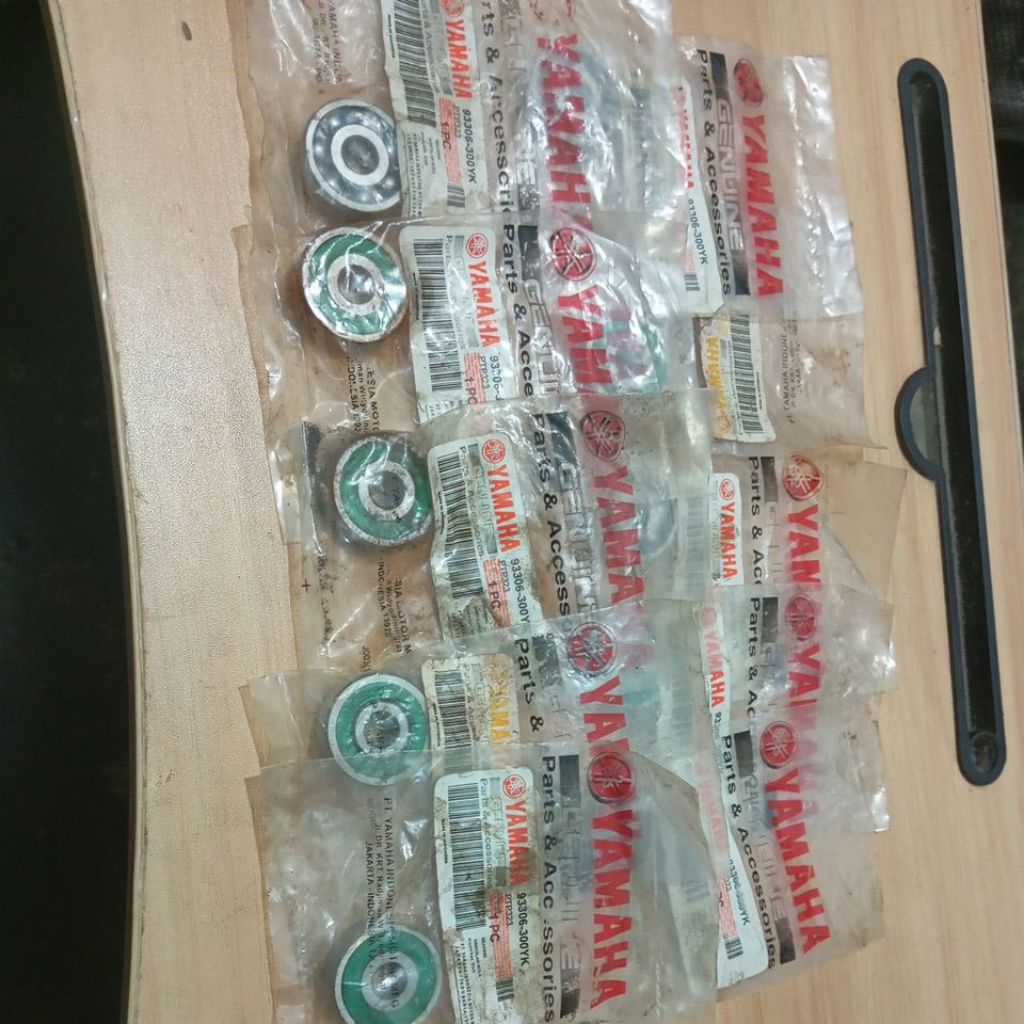 klaher bearing 93306-300YK