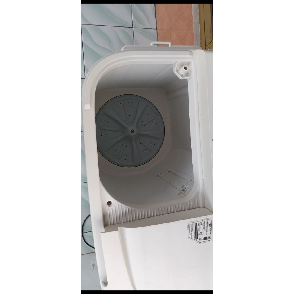 mesin cuci sharp bekas seperti baru garansi