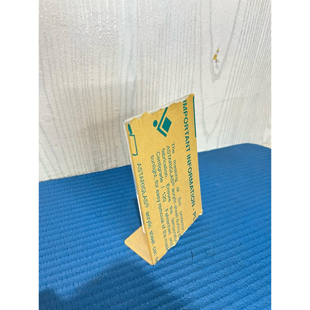 Acrylic Display/Standing Kemeja/Standing Tas/Standing Sepatu/WAJIB CO LINK KAYU