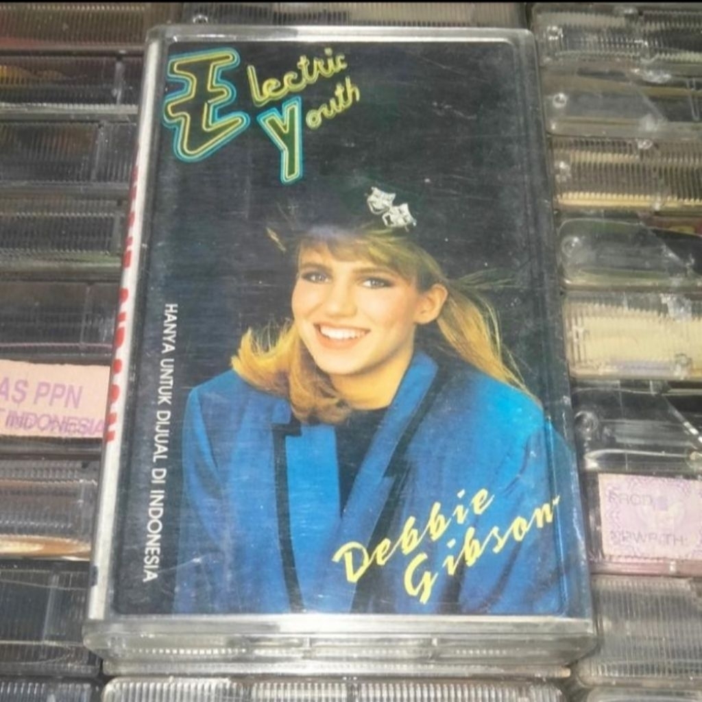 Kaset Debbie Gibson Electric Youth
