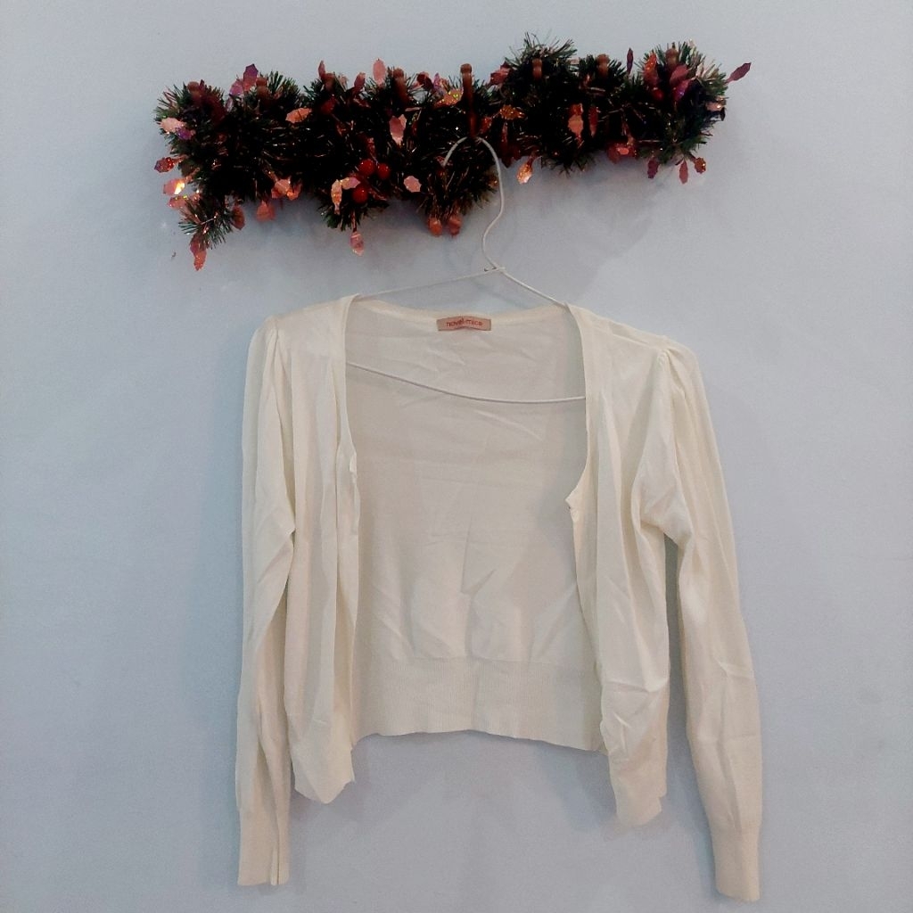 Cardigan Putih [Preloved]