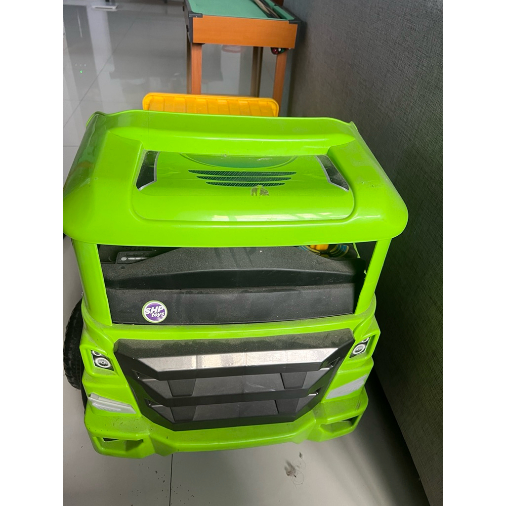 mainan mobil aki truk volta bekas preloved