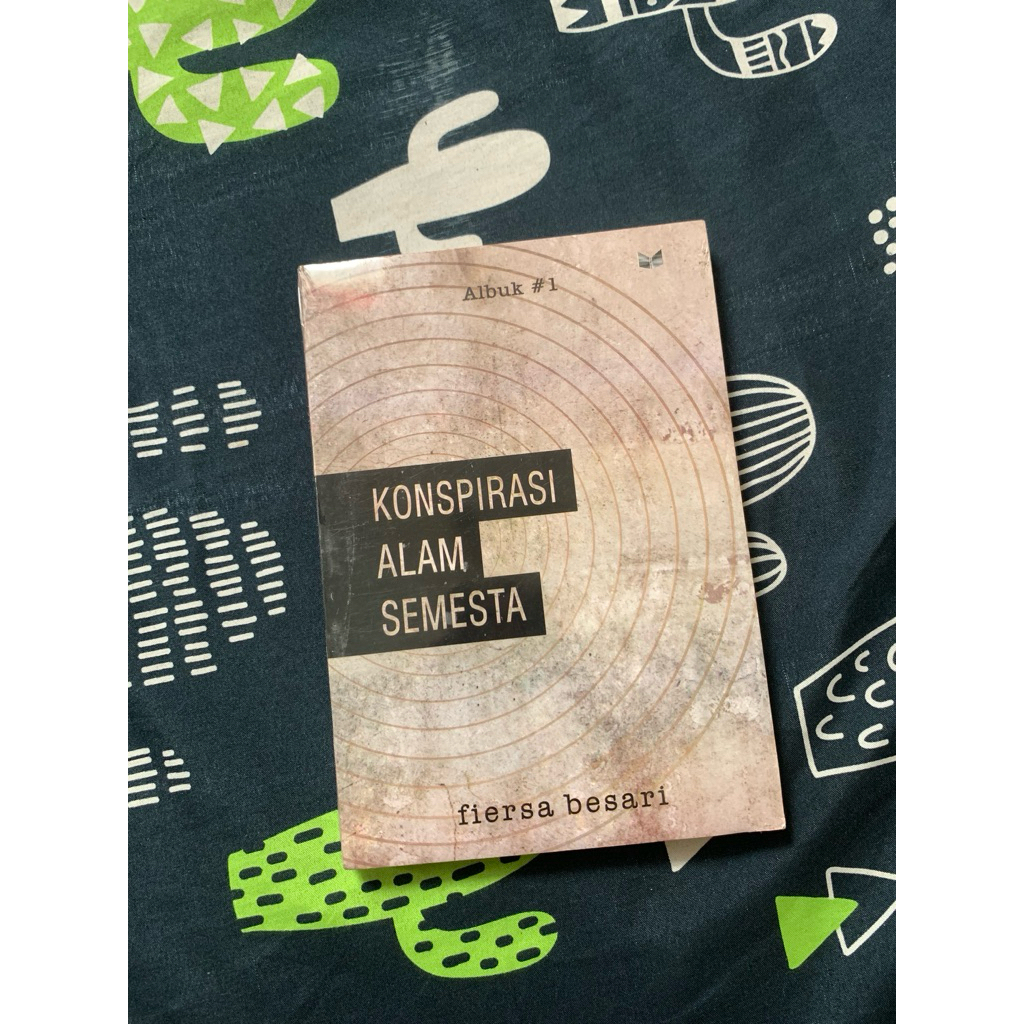 Konspirasi Alam Semesta