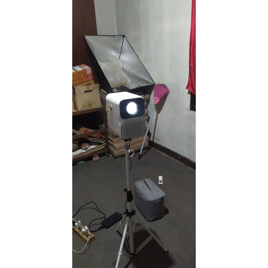 LCD Projector Wanbo T6 Max Type Android