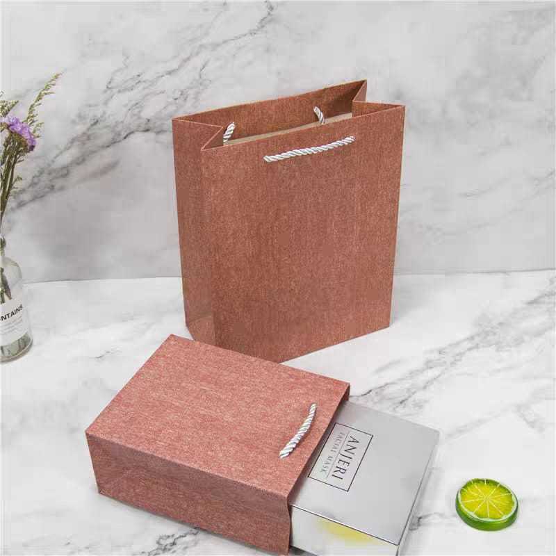 

PAPERBAG MOTIF SERAT BROWN / PB79