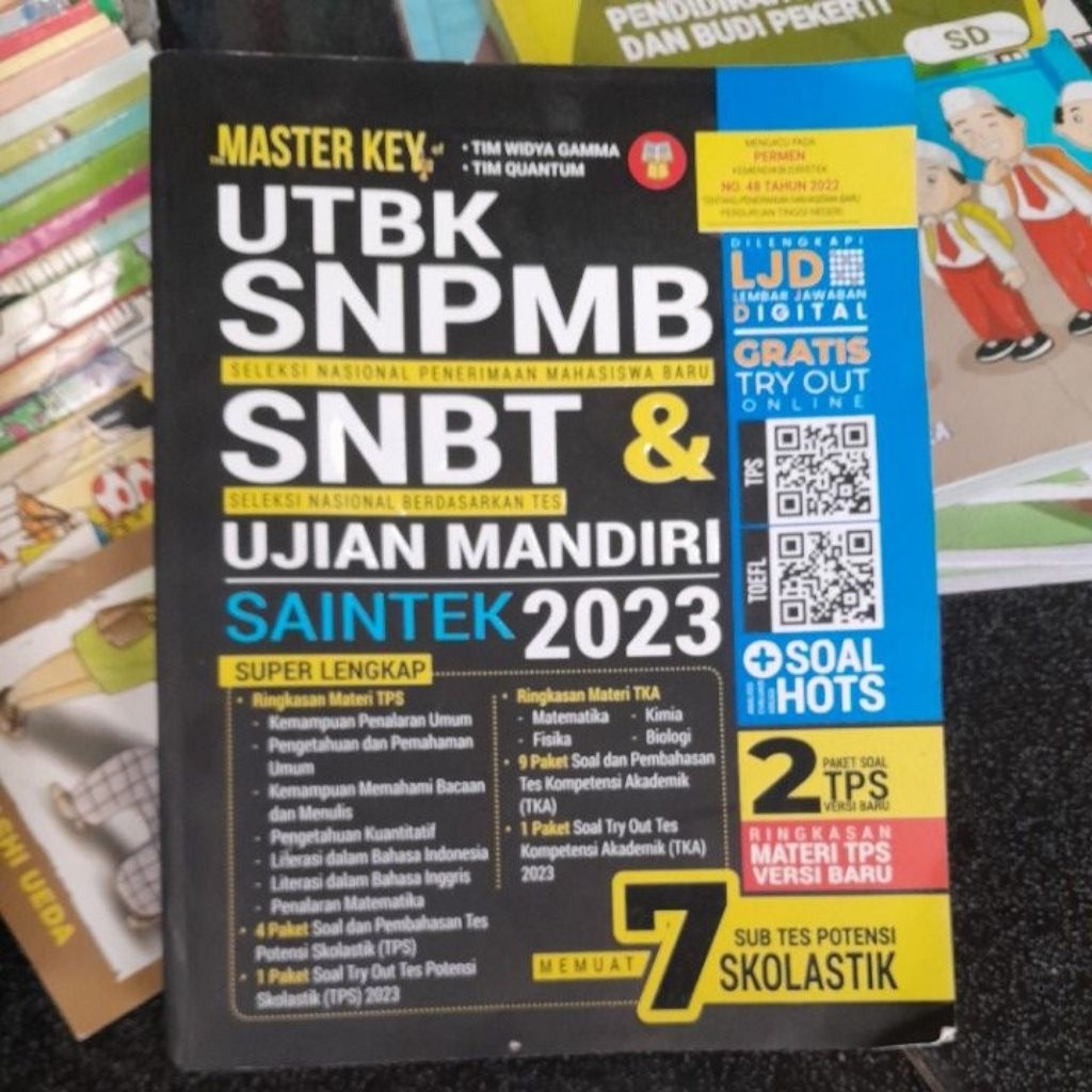 BUKU UTBK SNPMB & SNBT UJIAN MANDIRI SAINTEK 2023