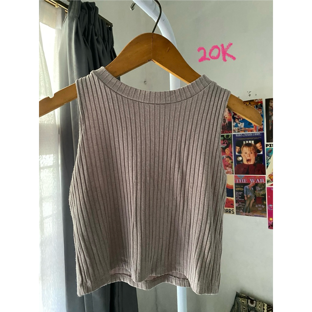 Preloved 4 (tanktop, rok & overall jeans)