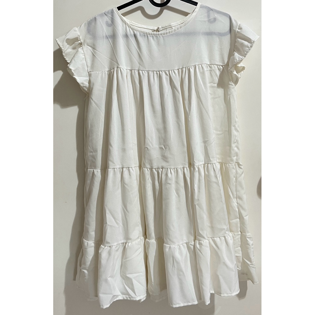 Preloved dress putih