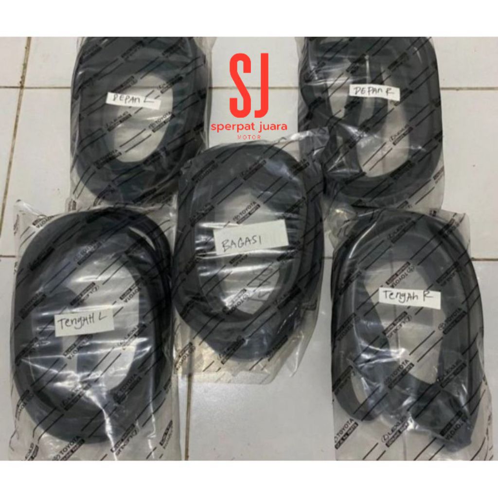 KARET BALON BODY PINTU DAN BAGASI MOBIL TOYOTA AVANZA XENIA VVT-I LAMA 2004-2011 ORIGINAL