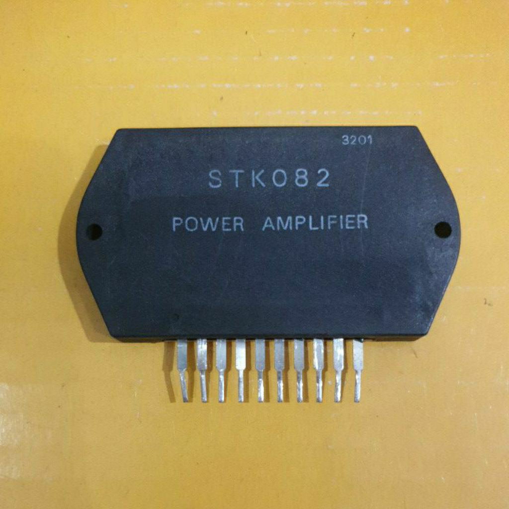 STK 082 - POWER AMPLIFIER