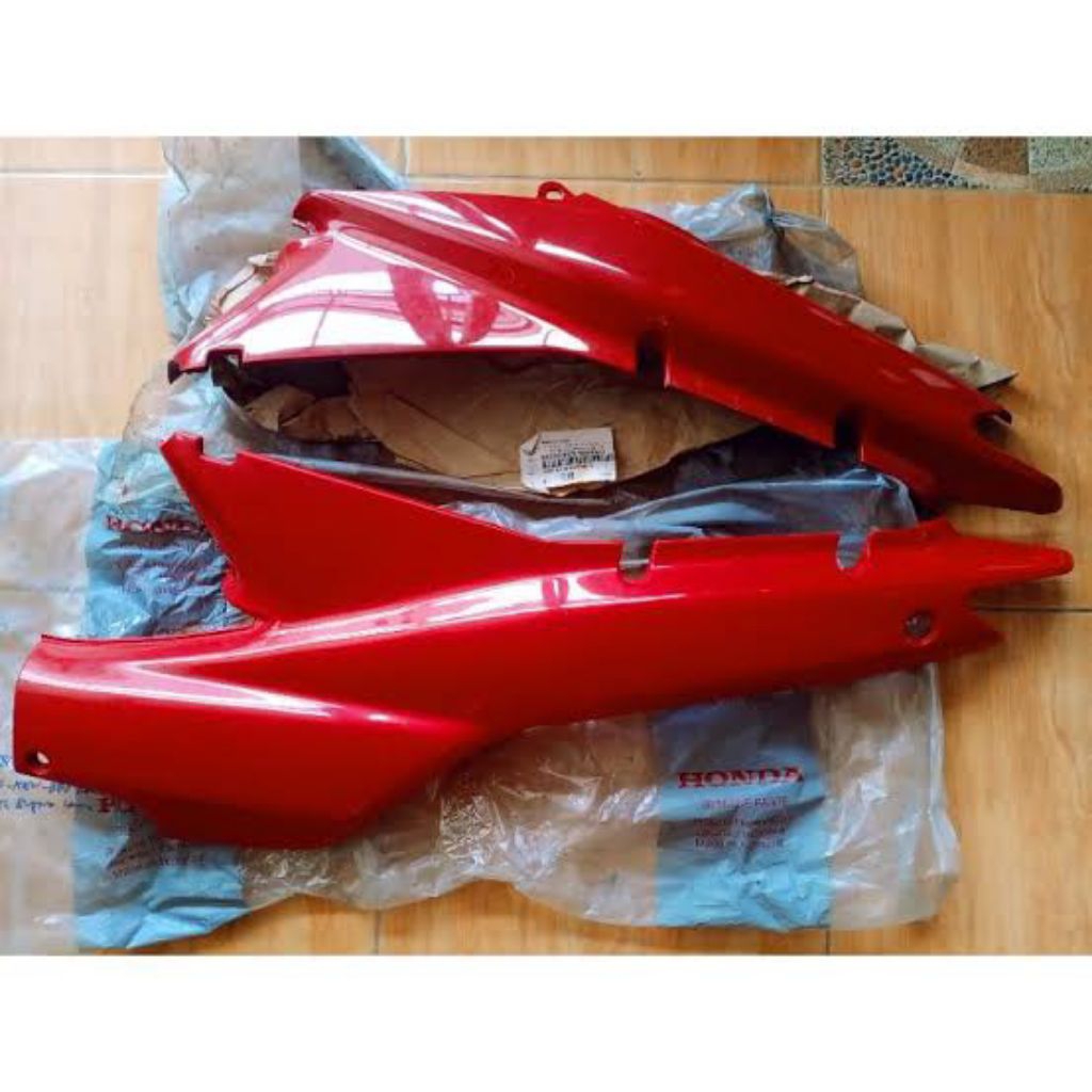 COVER BODY SUPRA X LAMA / BODY SUPRA FIT LAMA MERAH