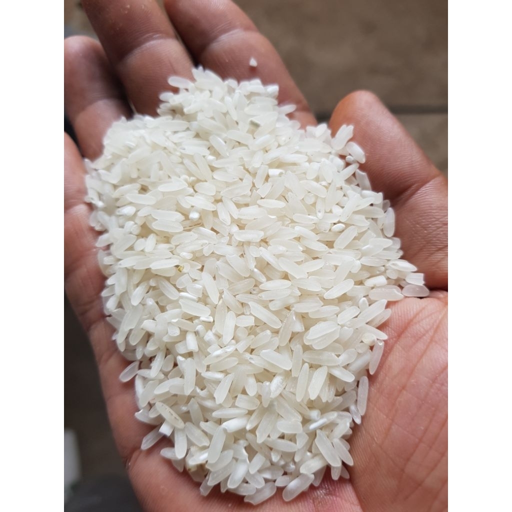 

Beras putih mekar pulen kemasan 1kg